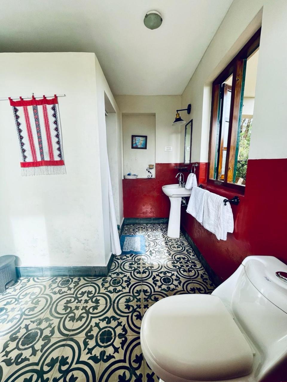 Stumpfields Bed & Breakfast Ооти Екстериор снимка