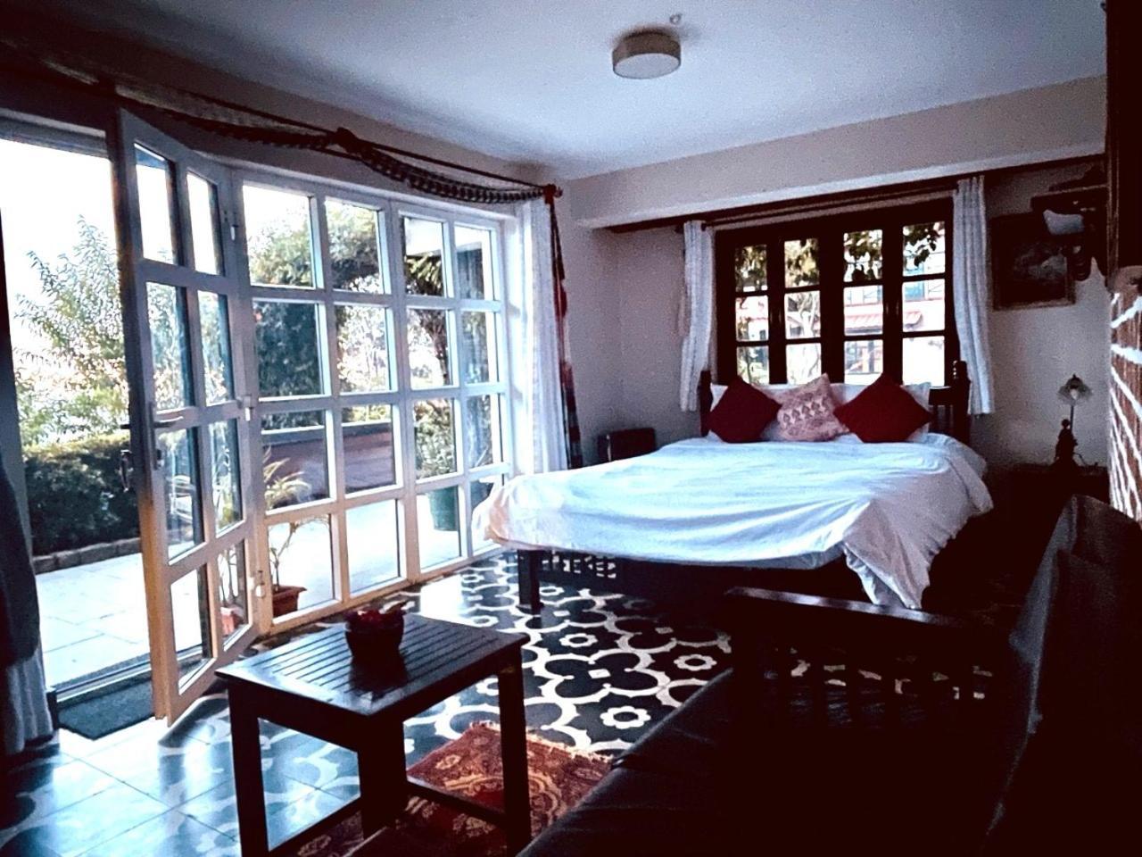 Stumpfields Bed & Breakfast Ооти Екстериор снимка