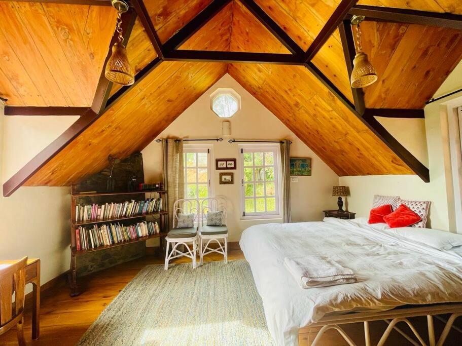 Stumpfields Bed & Breakfast Ооти Екстериор снимка